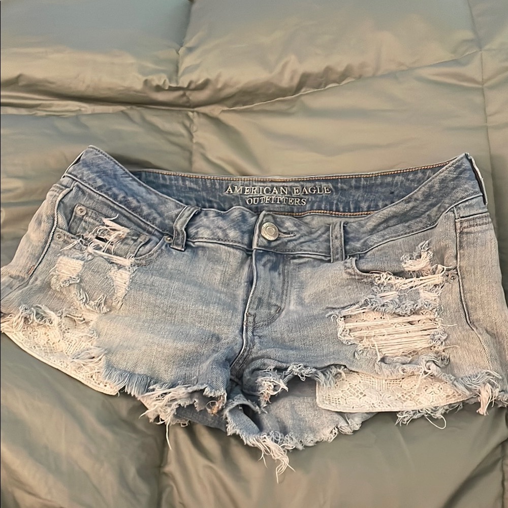 AE SHORTS